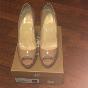 Christian Louboutin New Very Prive